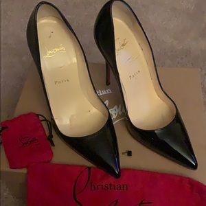Christian Louboutin So Kate